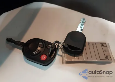 2012 Ford Escape Xlt from USA, damaged, VIN 1FMCU0D71CKB01447